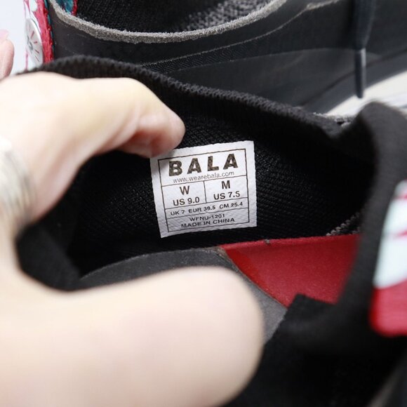 Bala Twelves Nursing Shoes Women 9 Black Comfort Walking Uniform Trainers Clinic - Picture 2 of 13